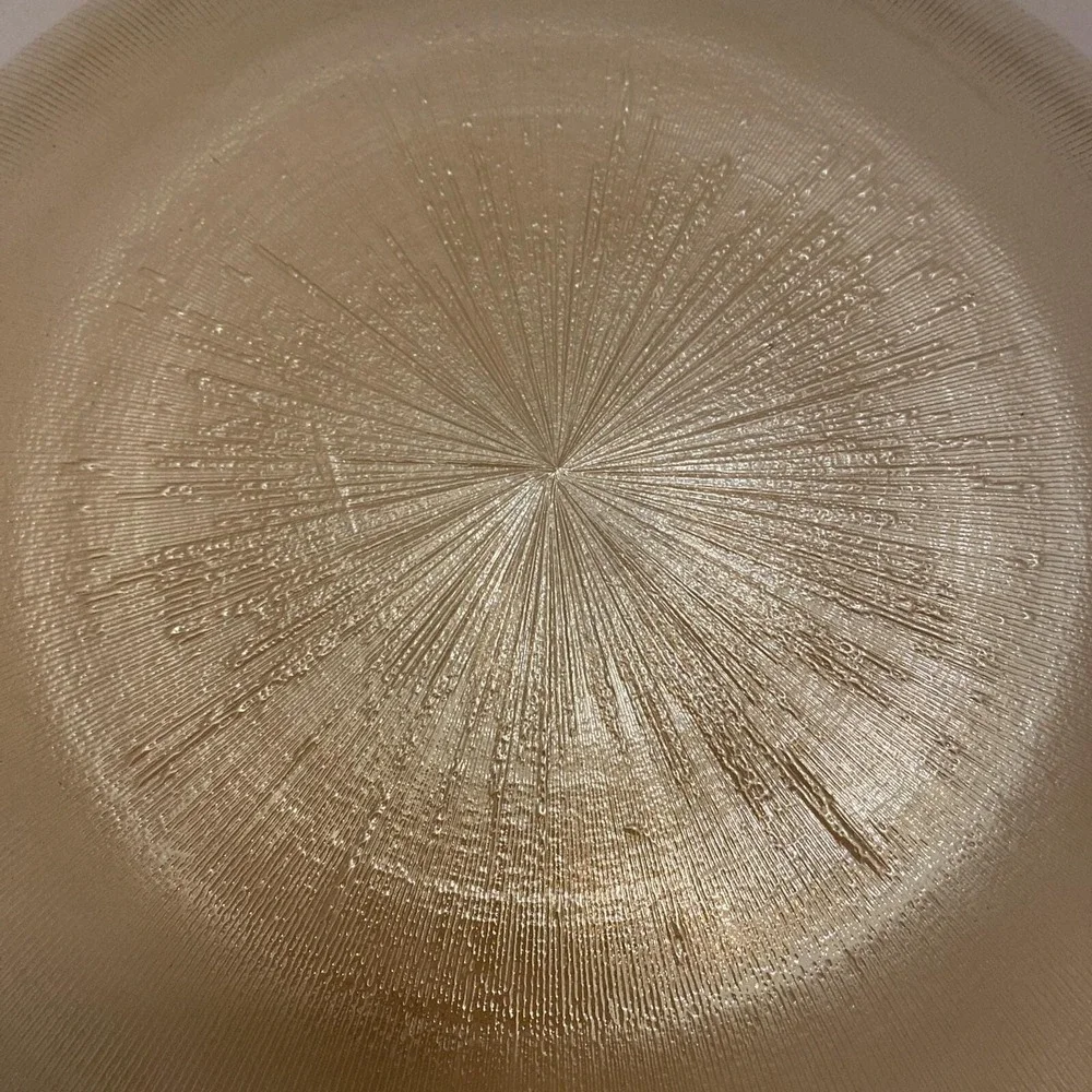 Amber‎ Iridescent Carnival Glass Plates Impressed Pinwheel Starburst Set Of 4